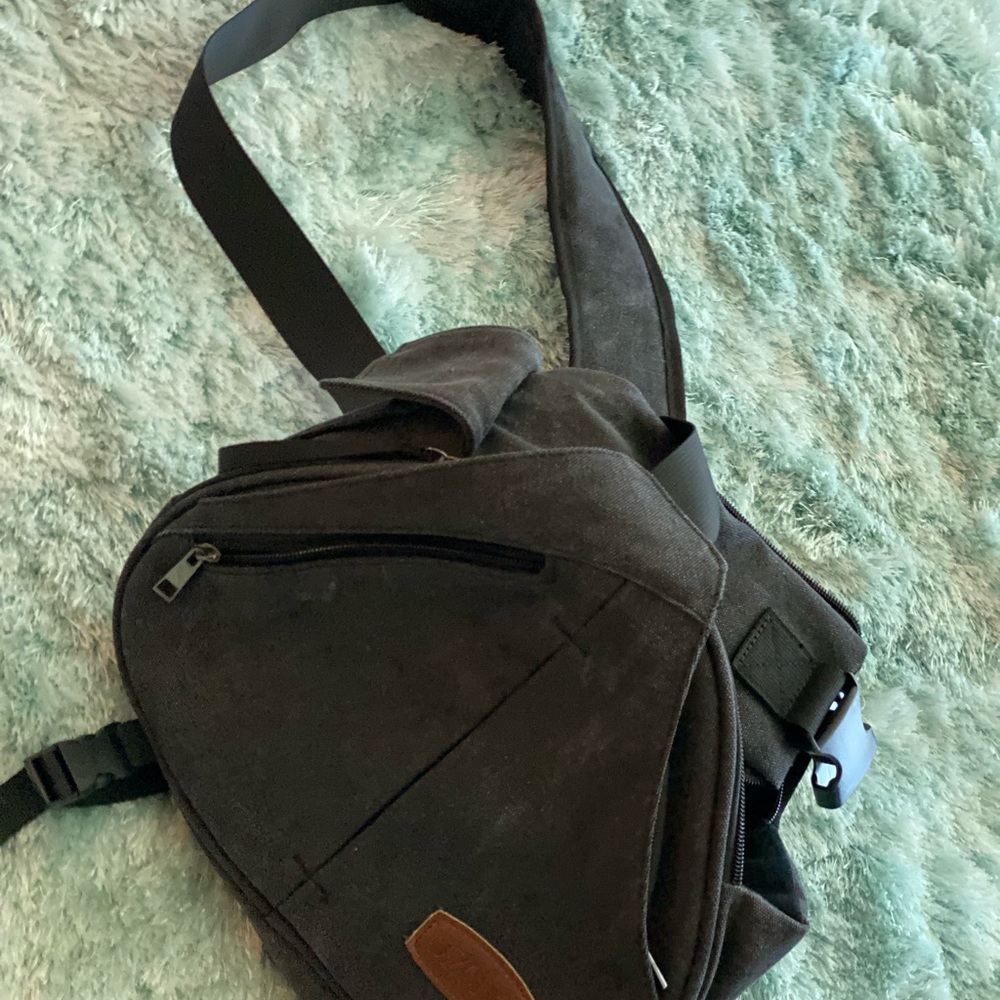 Camera Bag - Picture 2 of 11
